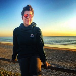 Meet your Posher, Joy